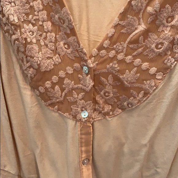 ANTHROPOLOGIE TINY TOP SIZE SMALL - Picture 3 of 4